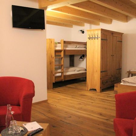 B&B Haengebrigga Ernen Luaran gambar